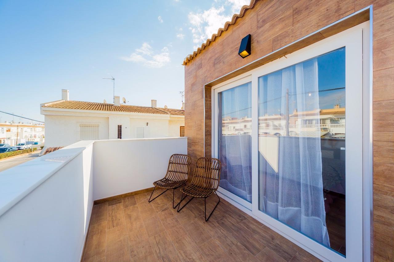 Apartamentos El Abuelo Torrevieja Exterior foto