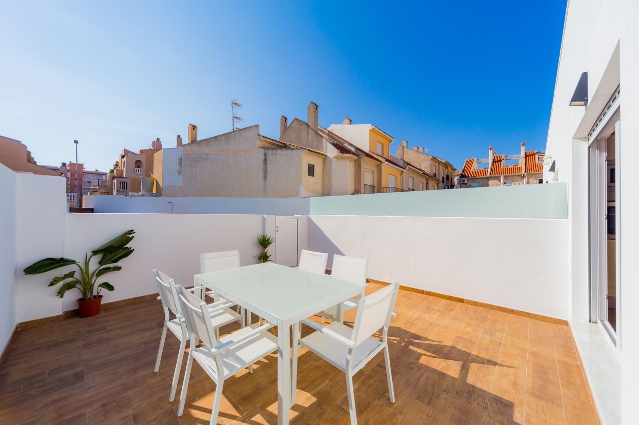 Apartamentos El Abuelo Torrevieja Exterior foto